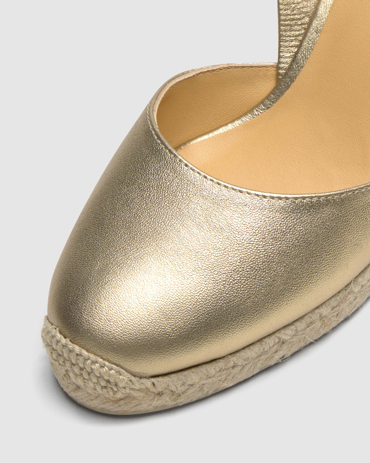 Carissa 8 in Gold