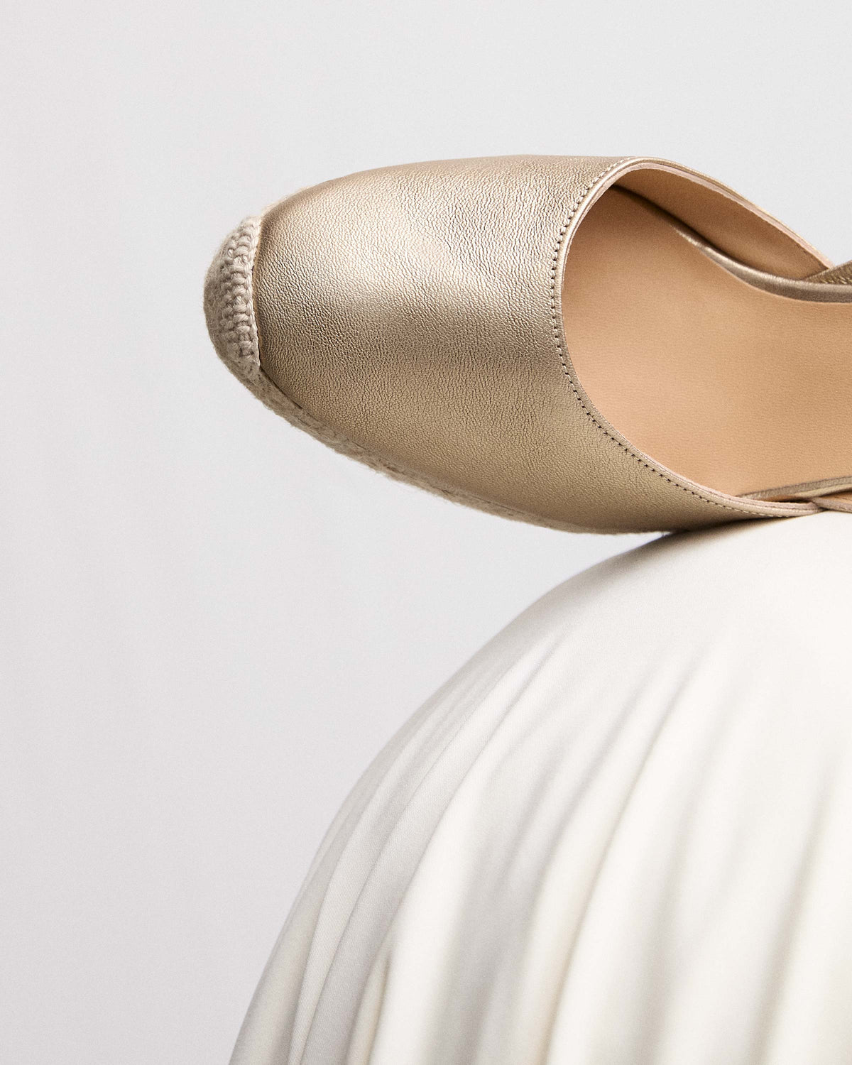 Carissa 8 in Gold