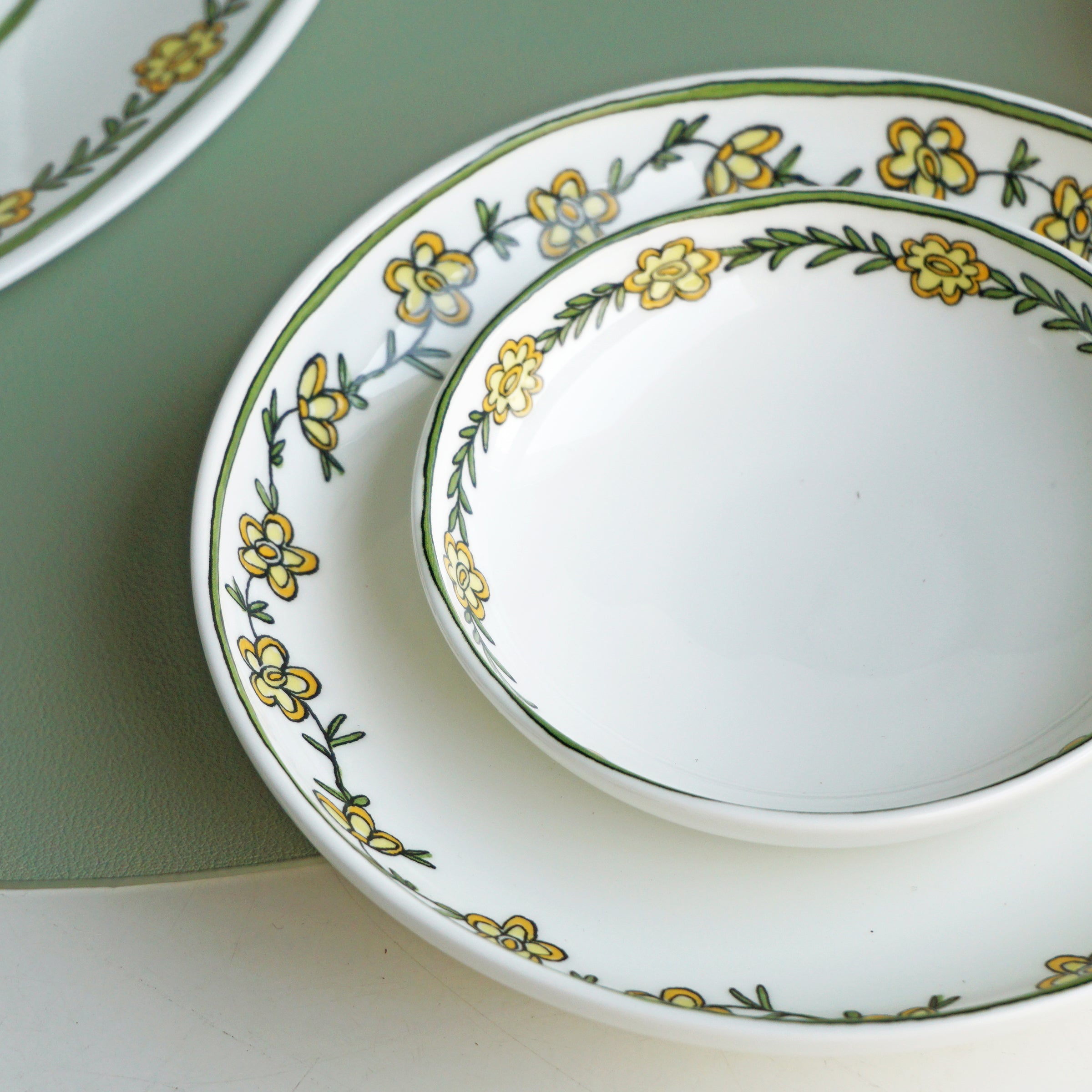 Twig New York Daisy Chain Canapé Dishes - Thumbnail 4