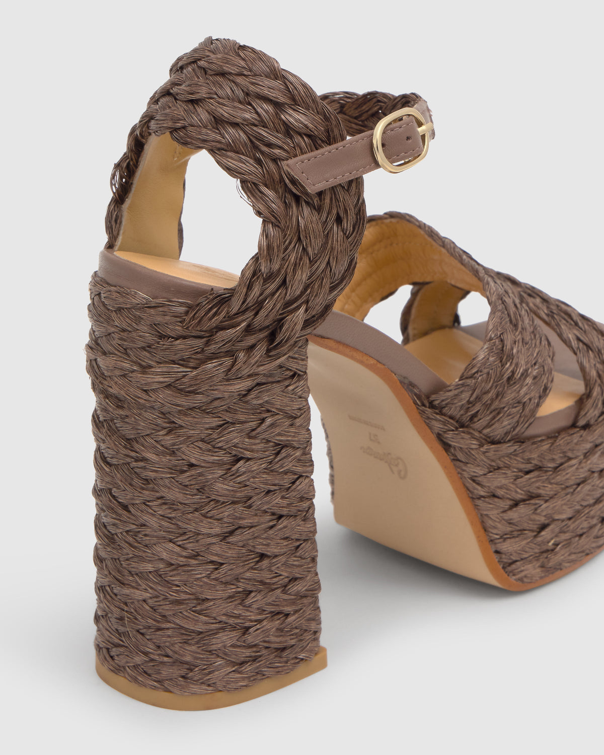 Fresa in Taupe Raffia