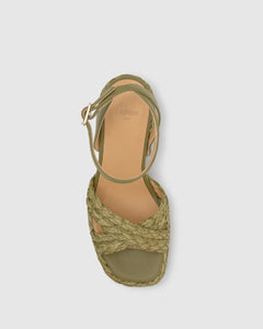 Valeriette in Olive