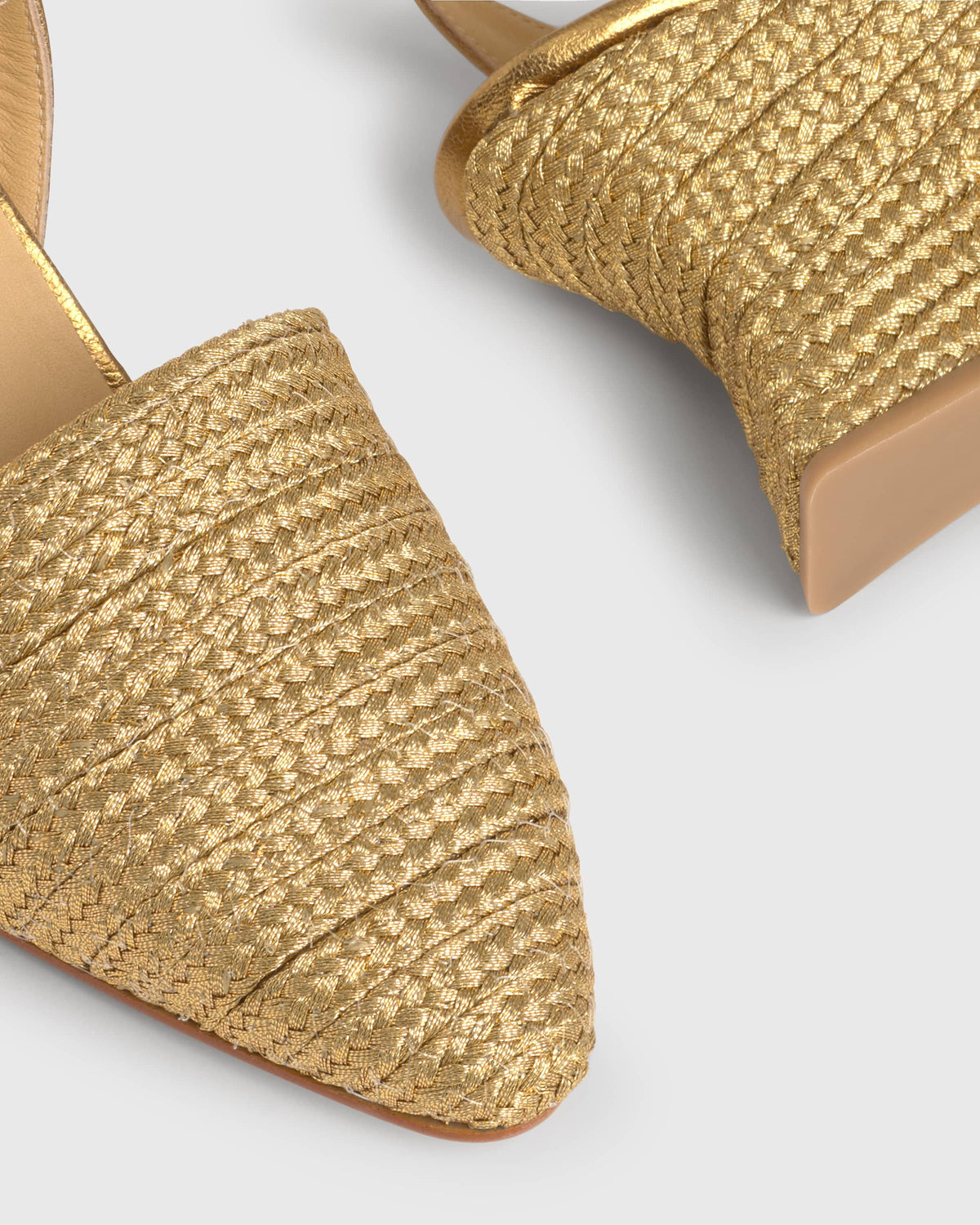 Julia in Old Gold