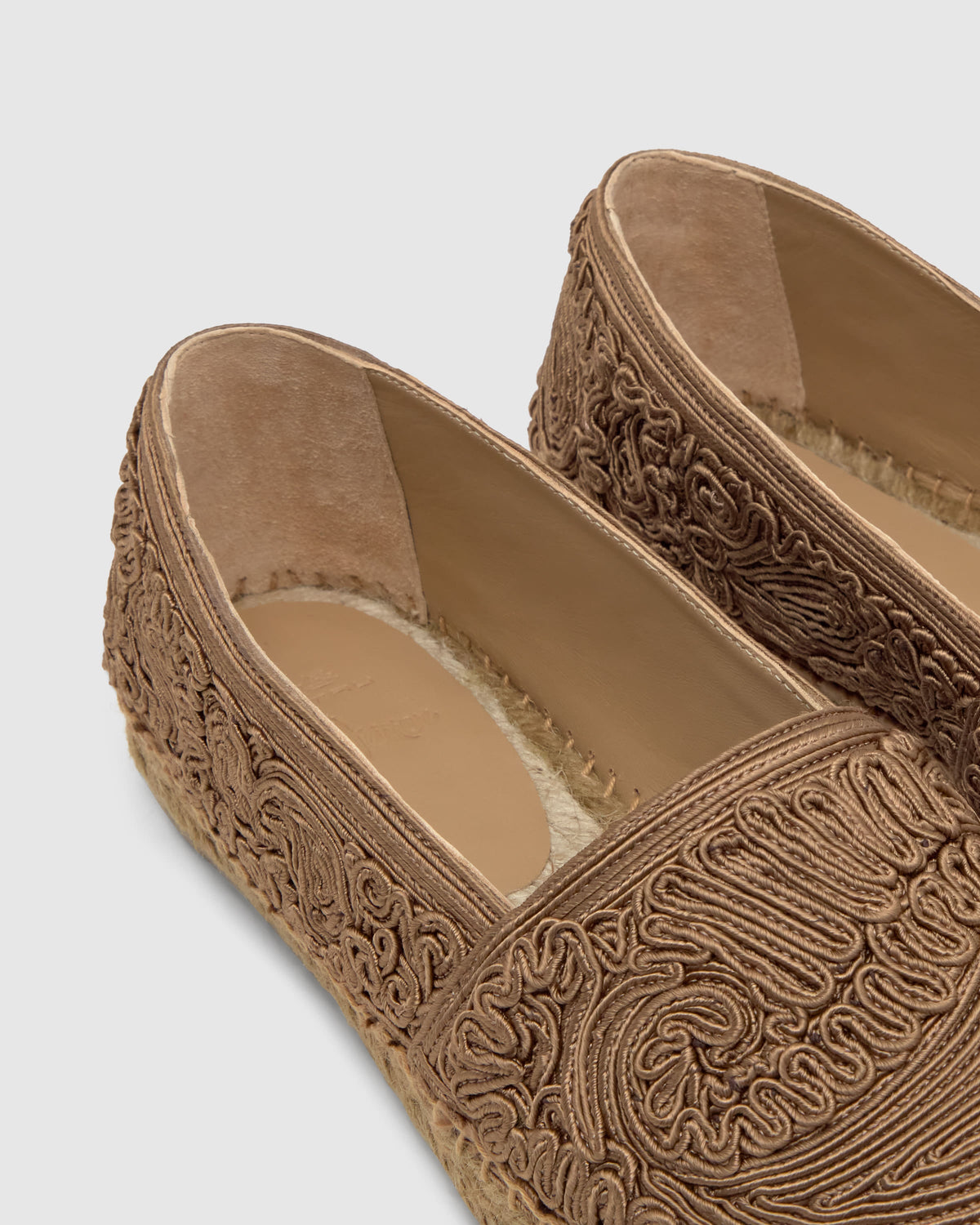 Kenda Paisley Etro in Taupe Cotton