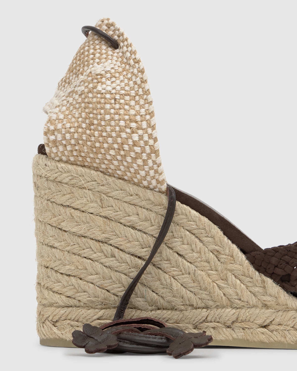 Jandri 8 in Dark Brown