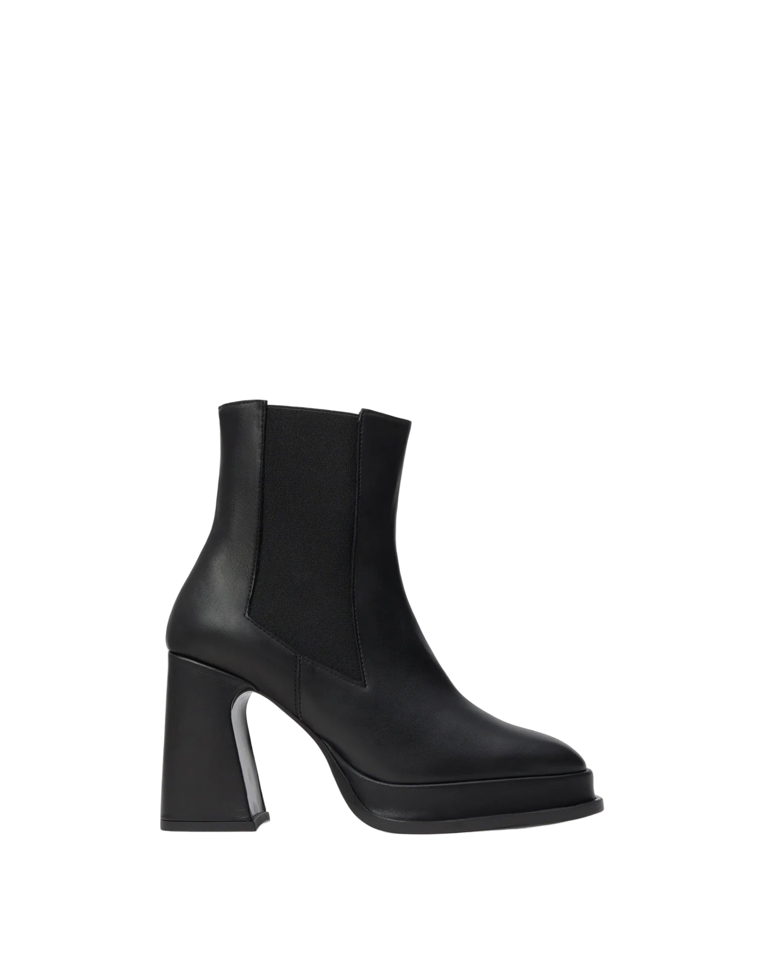 Bimba in Black