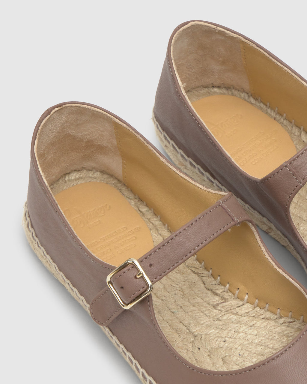Pepa in Taupe Leather