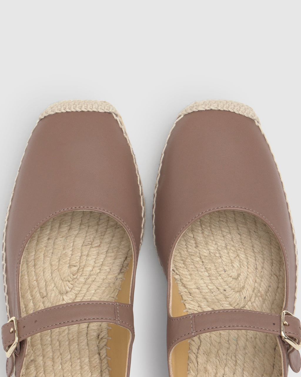 Pepa in Taupe Leather