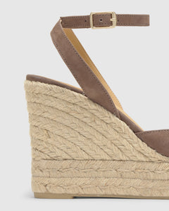 Brook 8ED in Taupe