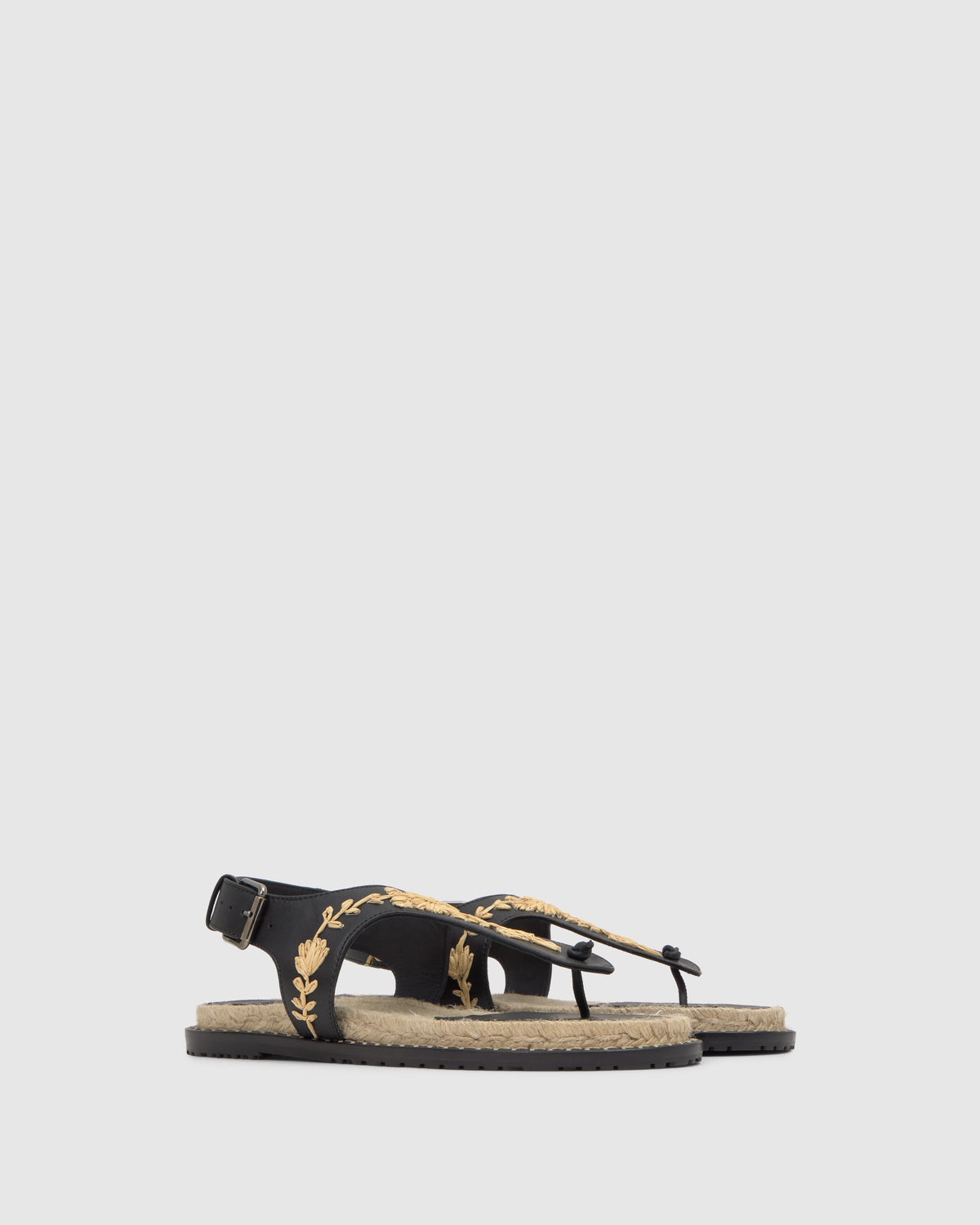 Pedra in Black
