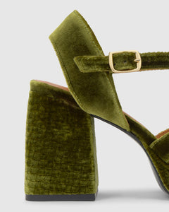 Vero in Green