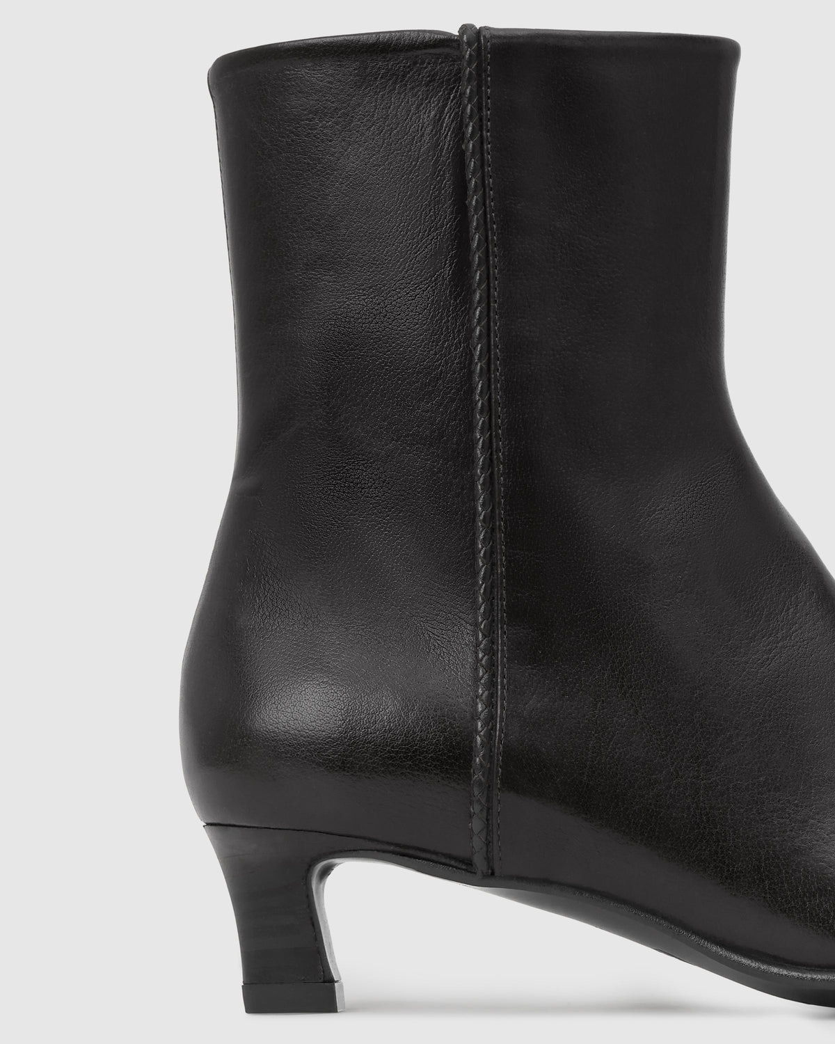 Aldo in Black