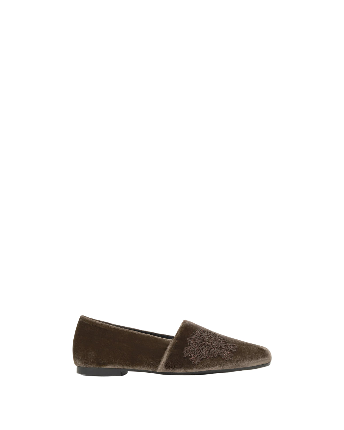 Gisele in Brown