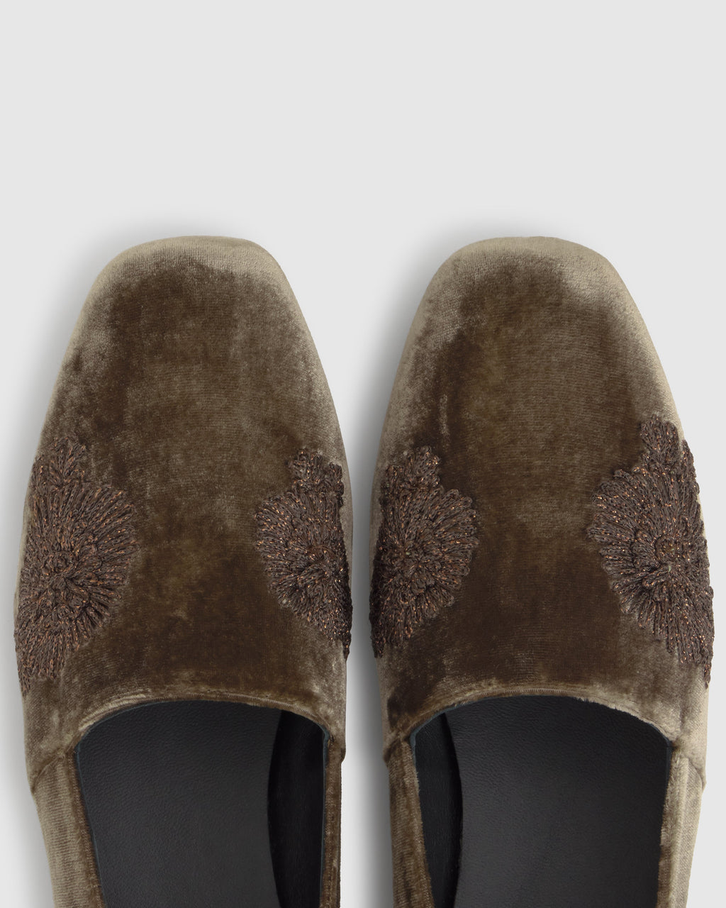 Gisele in Brown