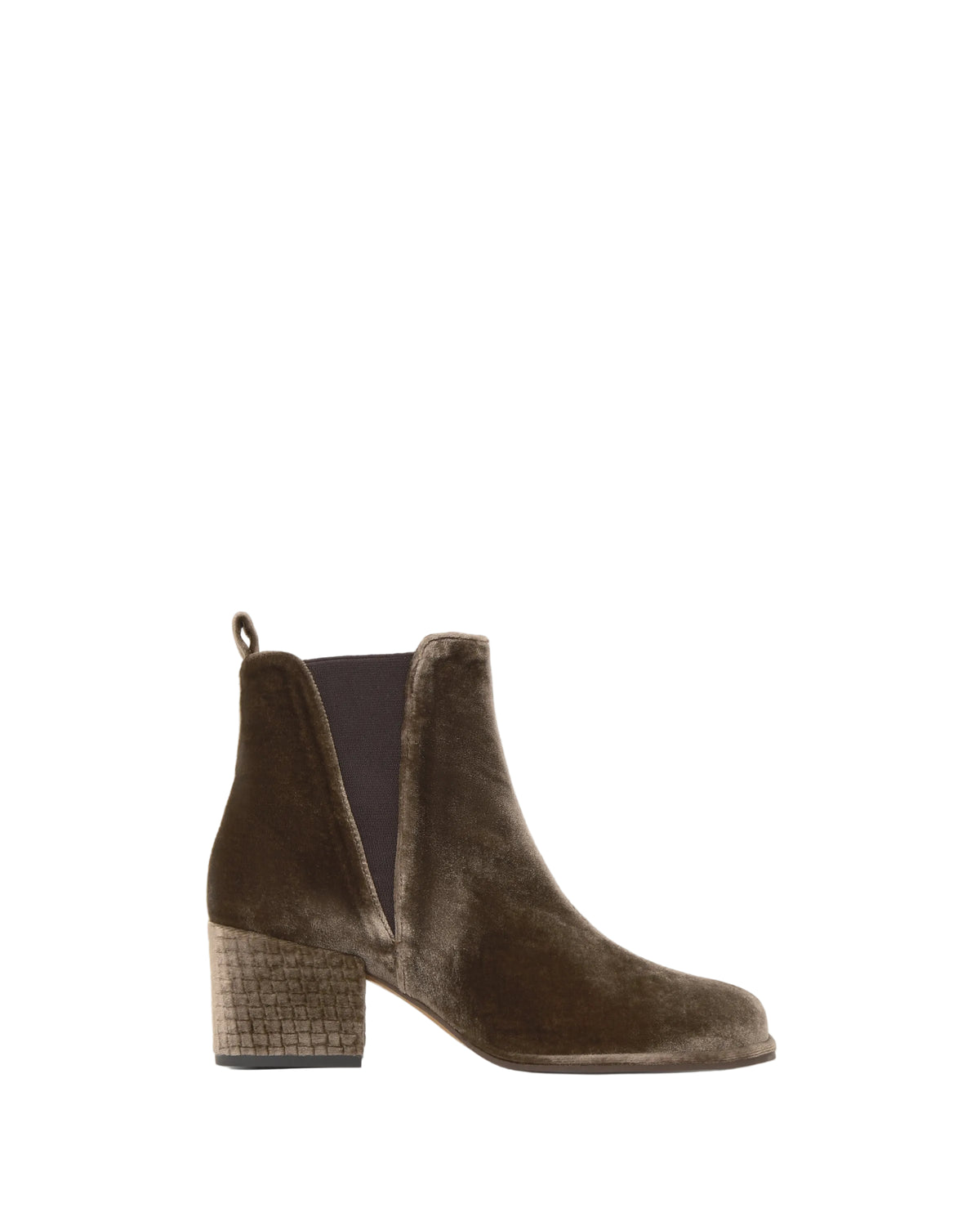 Neandra in Brown