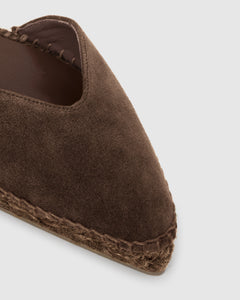 Brava in Brown