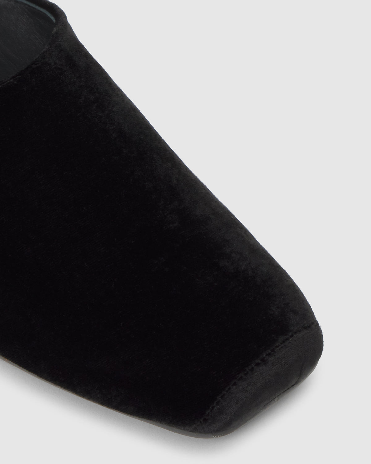 Gada in Black