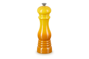 Le Creuset Classic Pepper Mill in Nectar