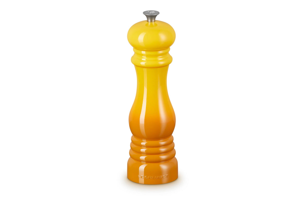 Le Creuset Classic Salt Mill in Nectar