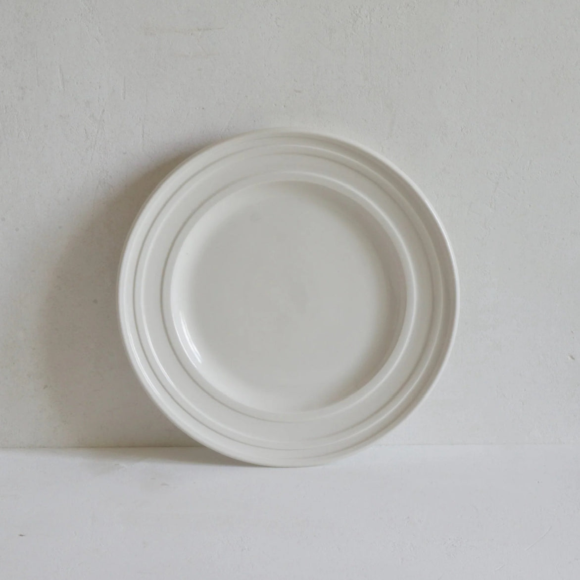 Classical Porcelain Impressed Line, Small Side Plate 6”