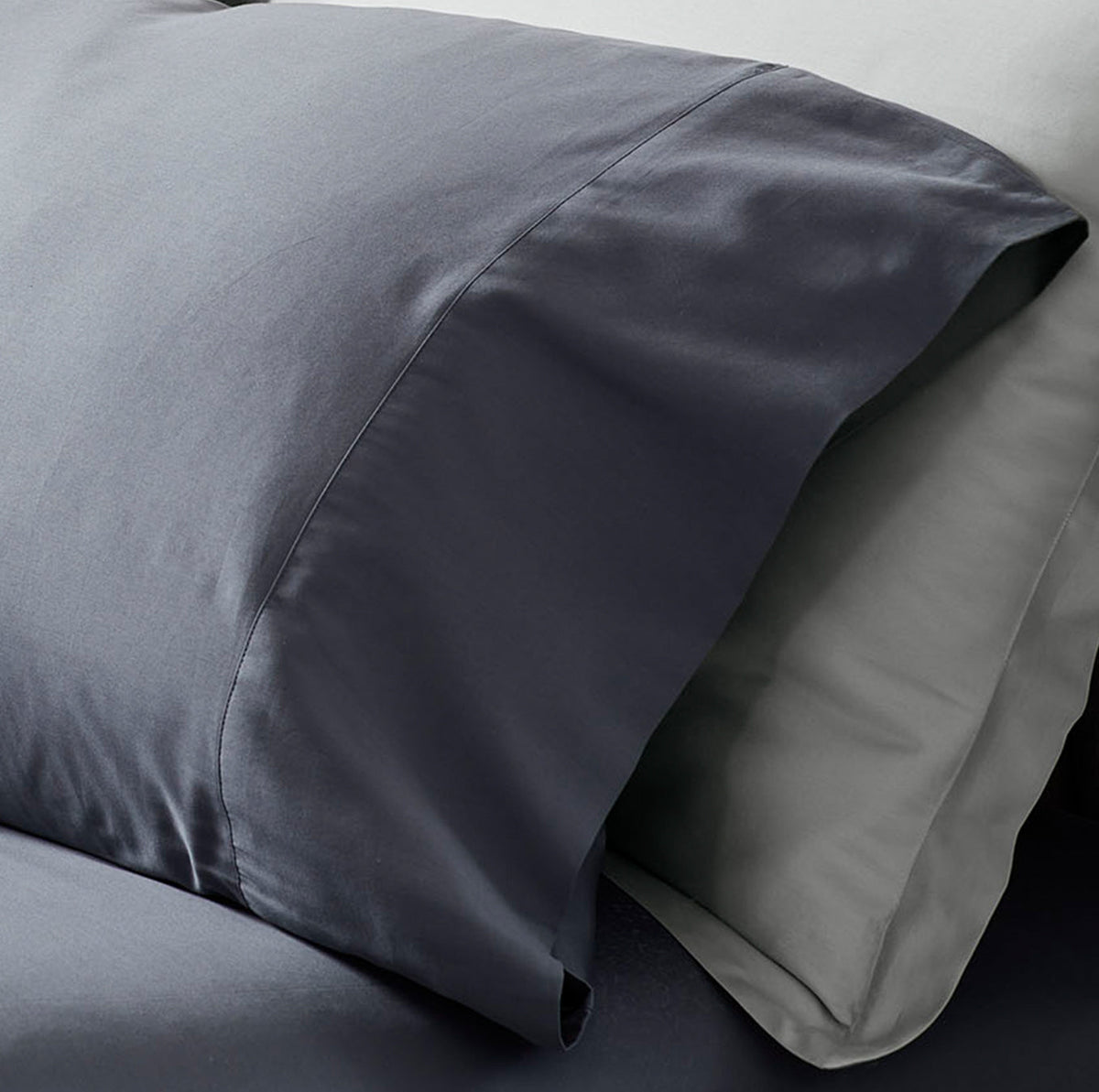 Percale Hemmed Pillowcase Set in Mineral