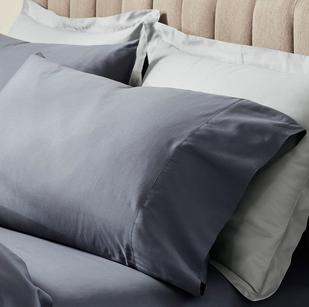 Signature Hemmed Pillowcase Set in Mineral