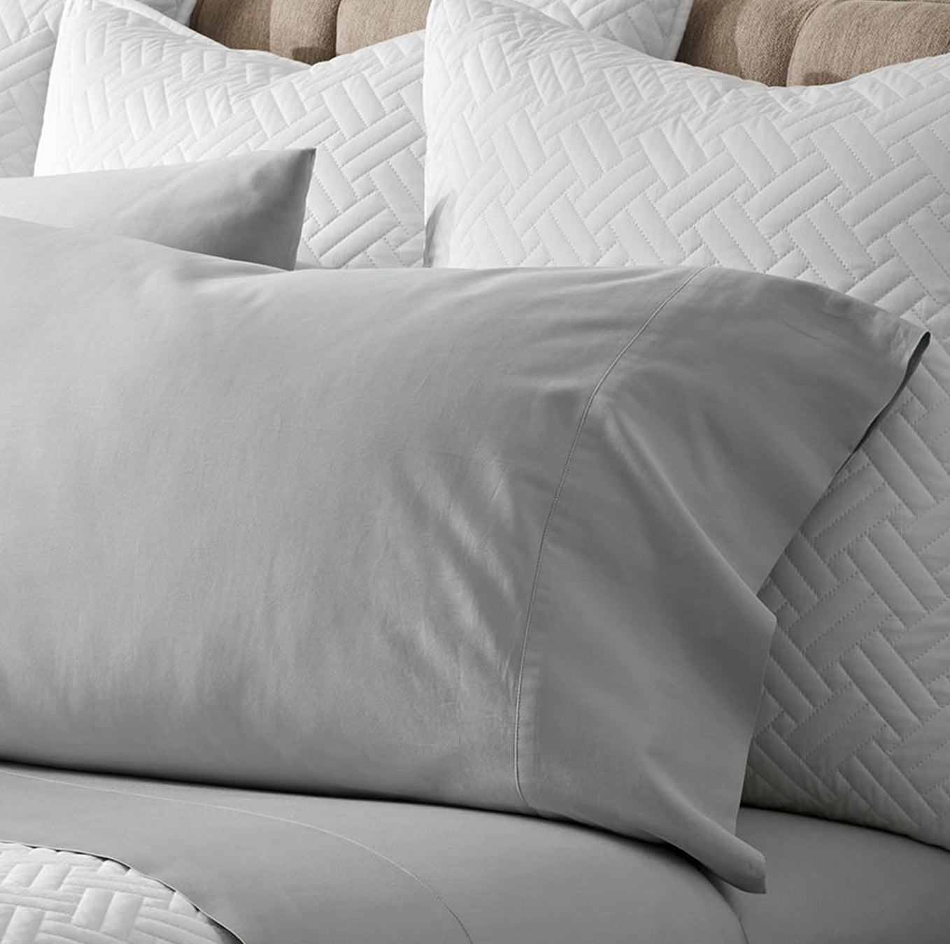 Percale Hemmed Pillowcase Set in Shore