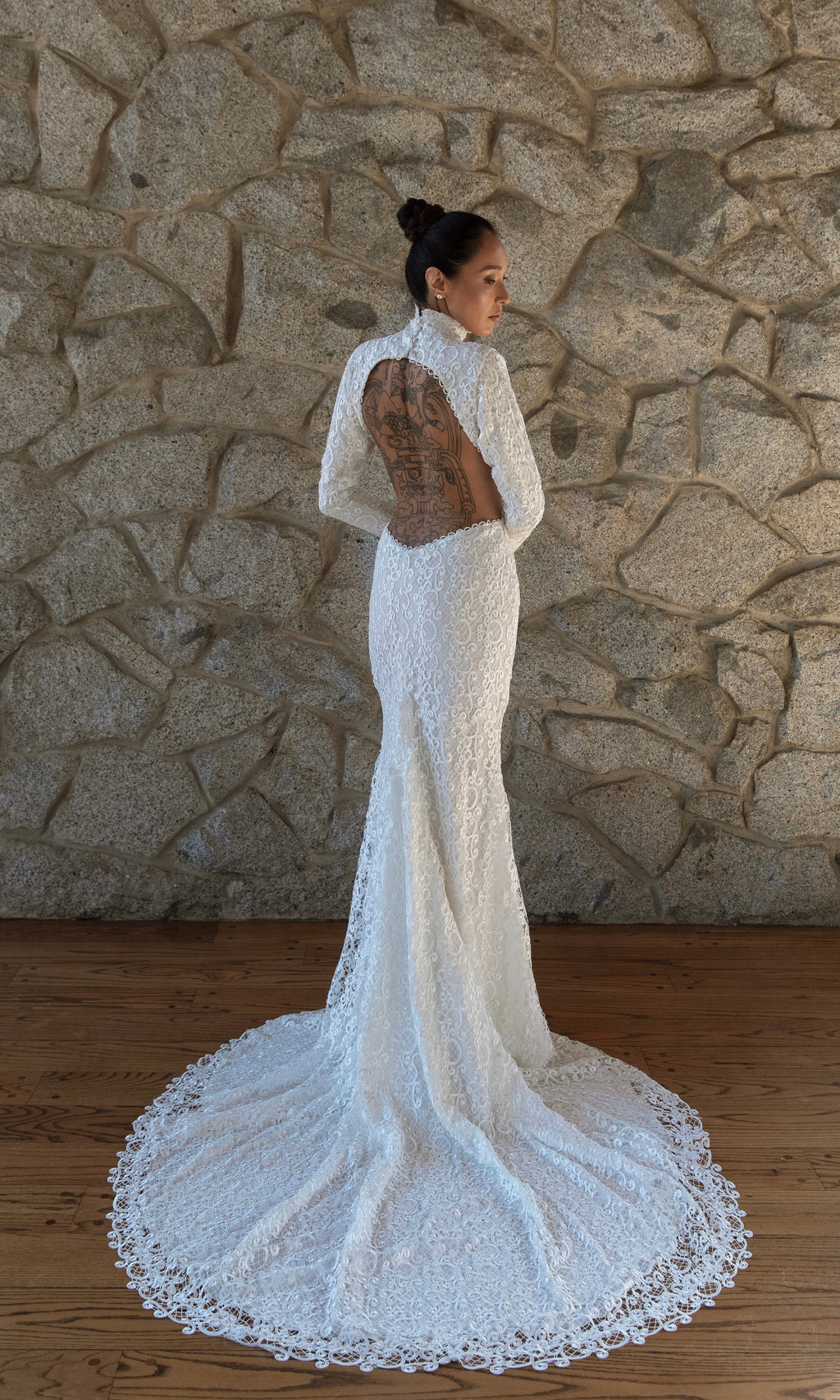 Elia Long Sleeve Open Back Lace Wedding Dress