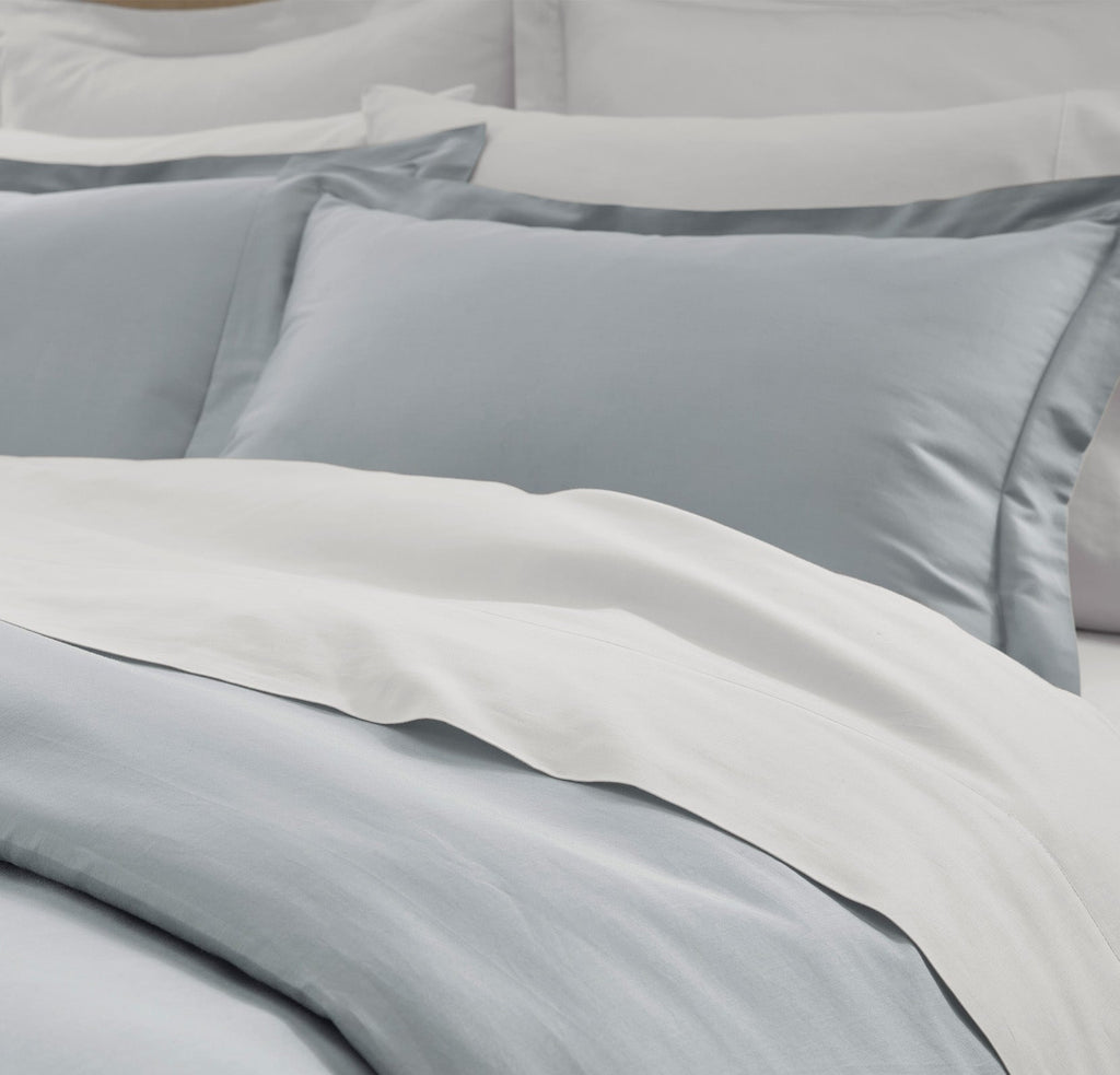 Percale Hemmed Duvet Set in Shore
