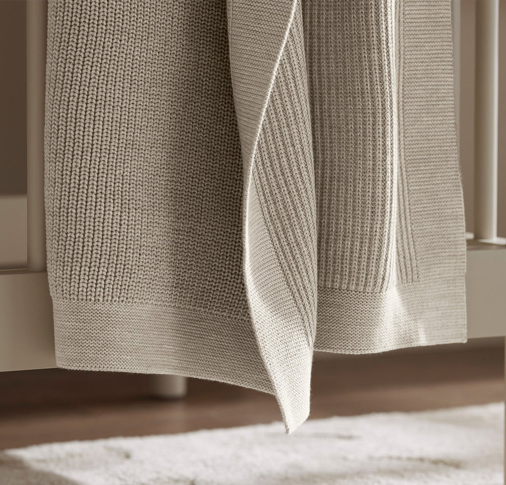 Ribbed Knit Baby Blanket in Heathered Oatmeal