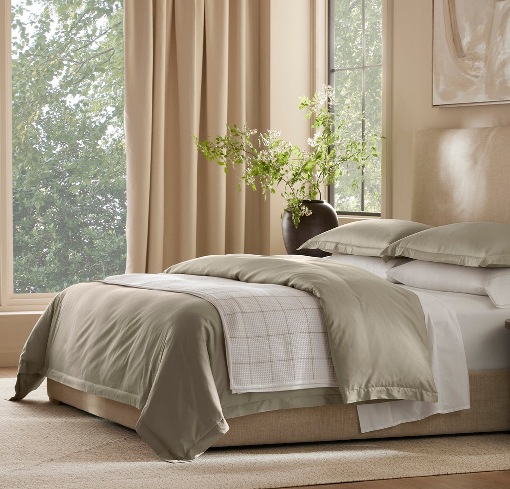 Percale Hemmed Duvet Set in Oak