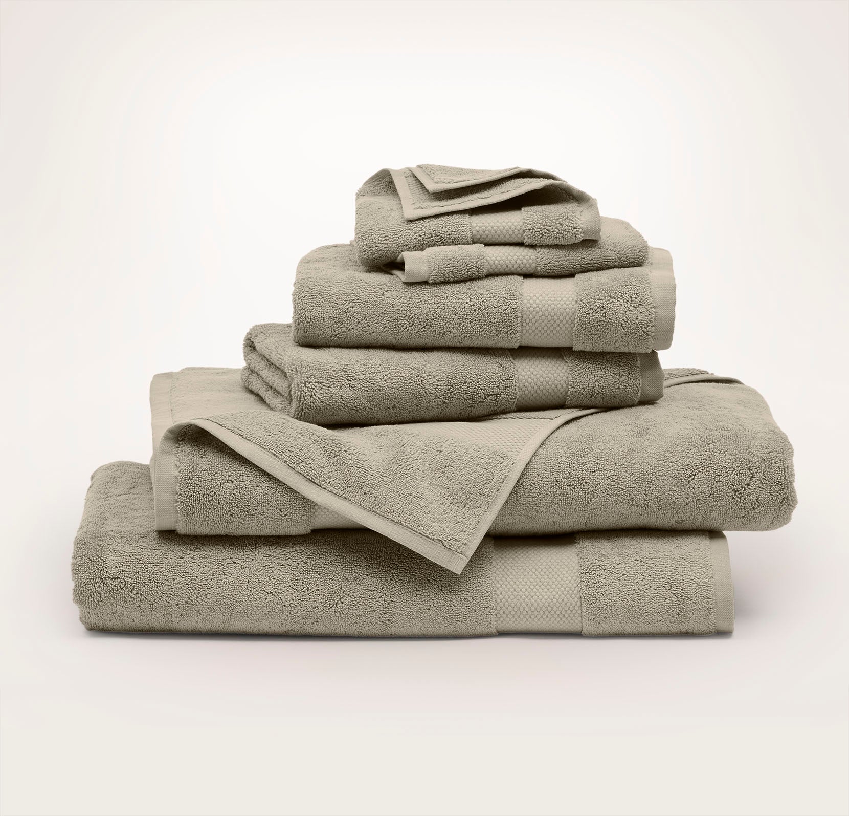Plush Bath Sheet Set in Oak