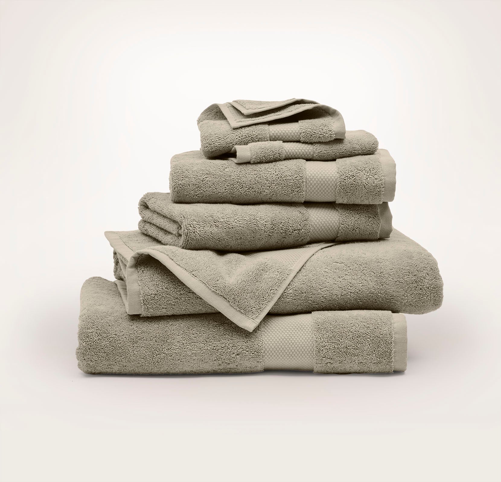 Plush Bath Towel Set in Oak