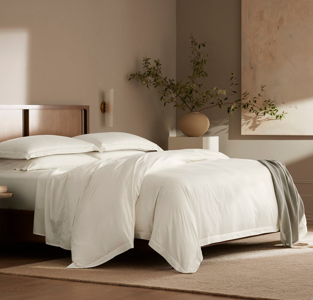Signature Hemmed Duvet Set in Cream