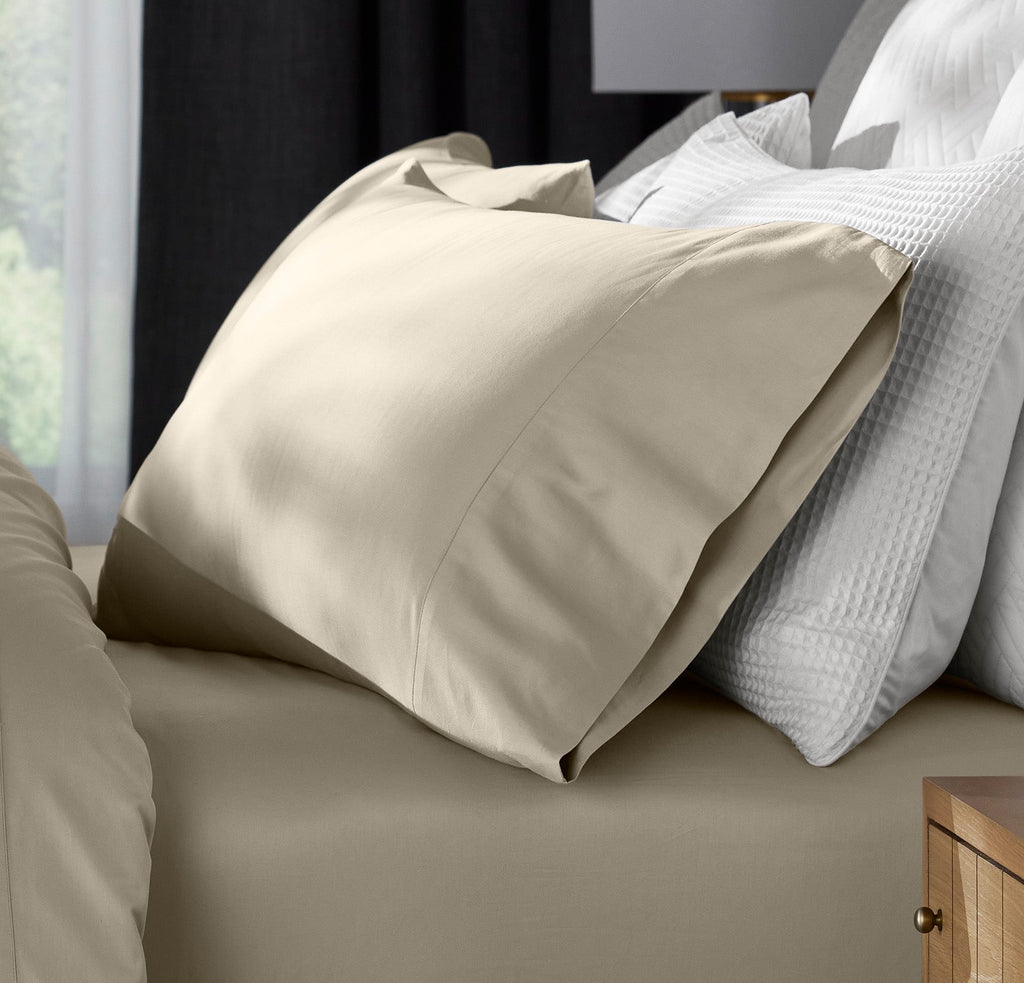 Percale Hemmed Pillowcase Set in Oak