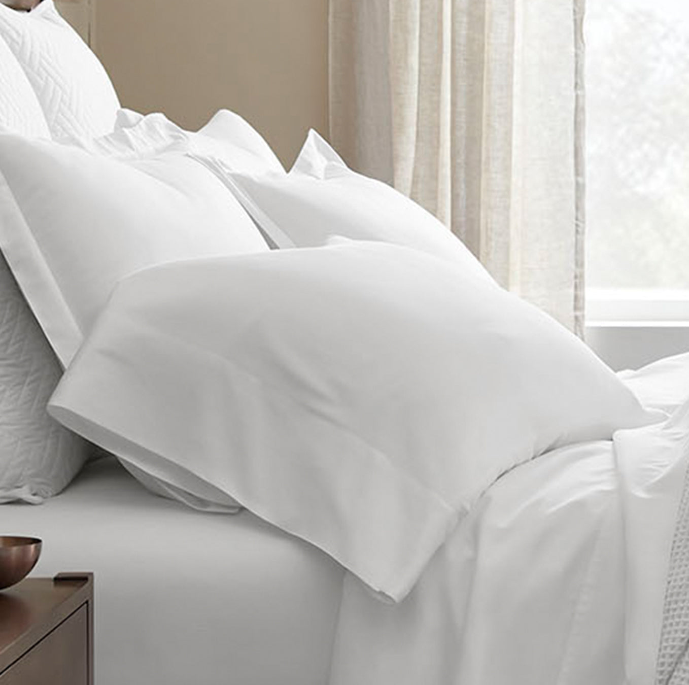 Percale Hemmed Pillowcase Set in White