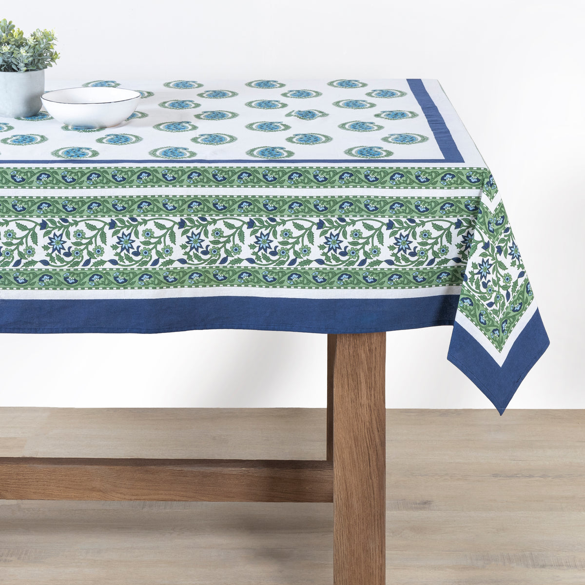 Cassis Tablecloth in Blue & Green