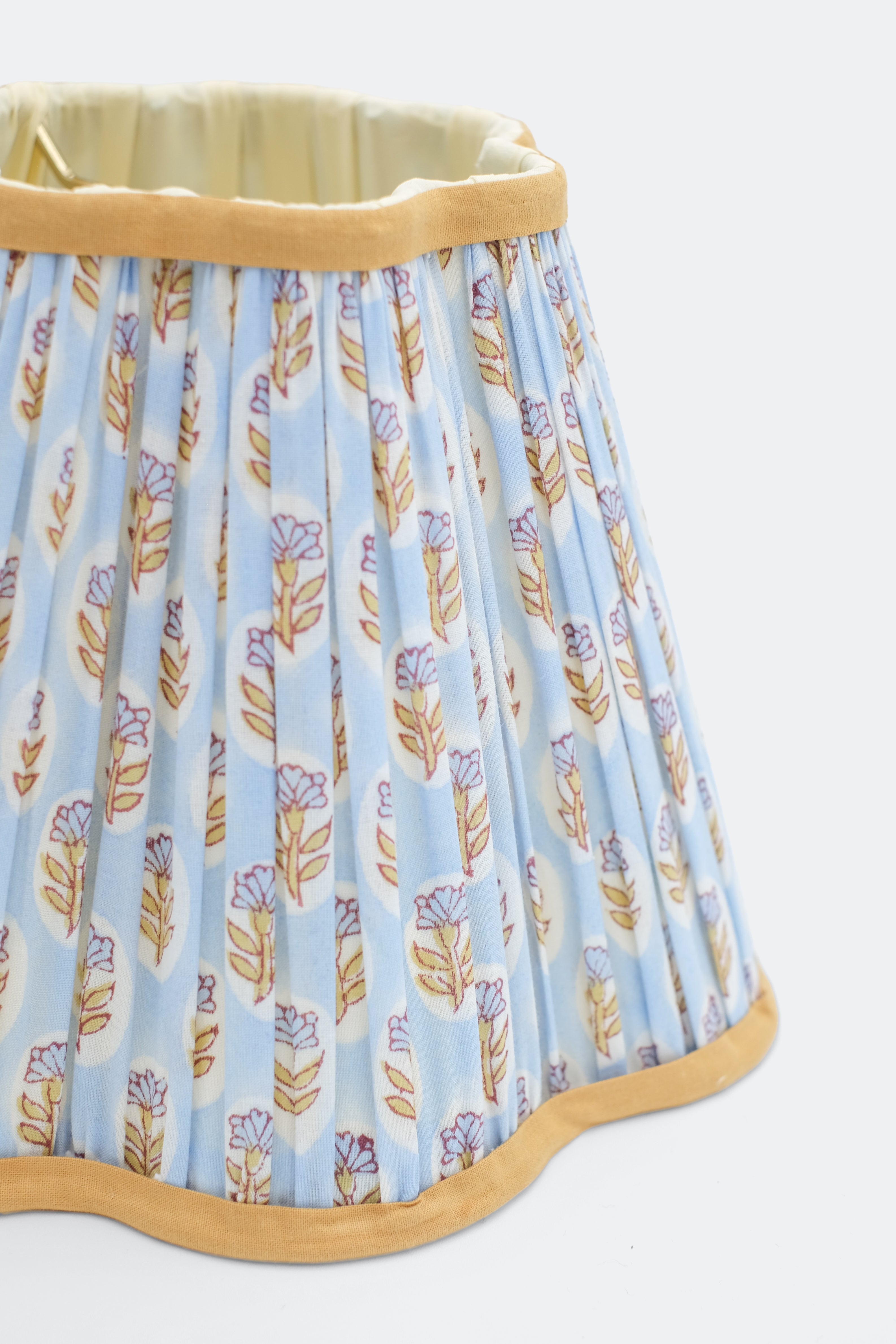 10" Pleated Scalloped Flower Lampshade in Blockprint