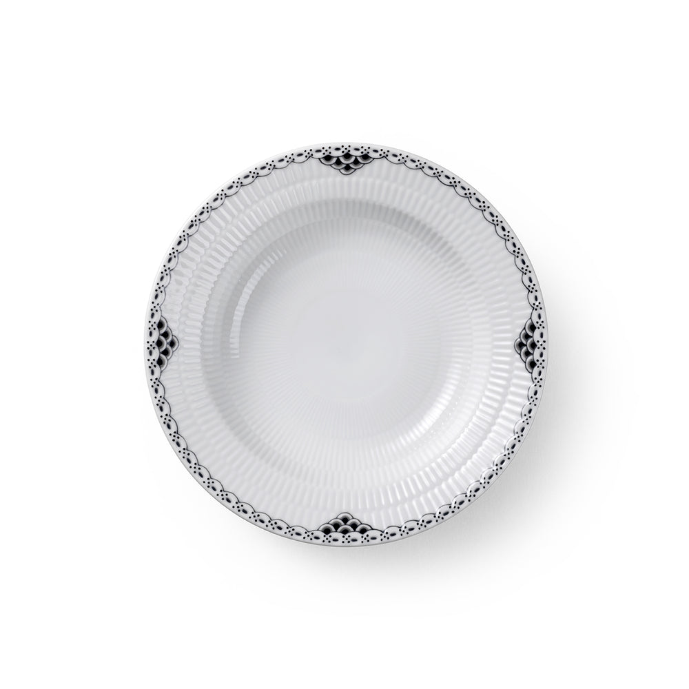 Black Lace Deep Plate 21Cm