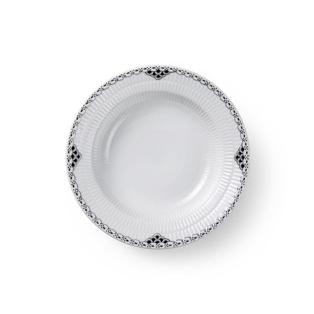 Black Lace Deep Plate 21Cm