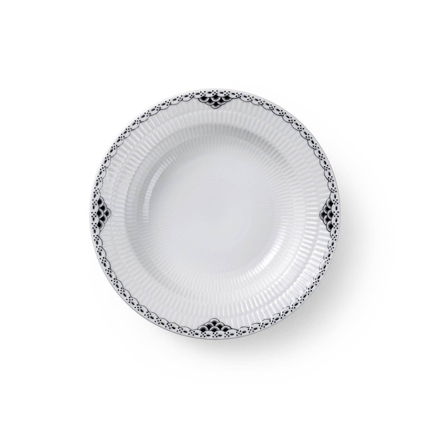 Black Lace Deep Plate 21Cm