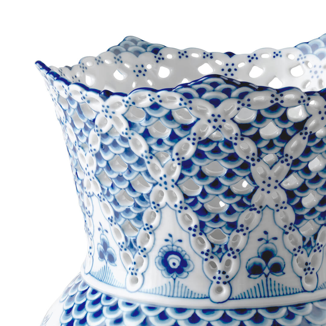 Blue Fluted Full Lace 9" Vase