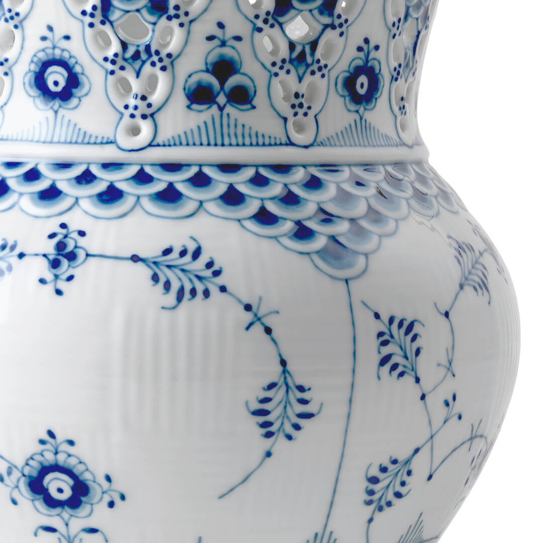 Blue Fluted Full Lace 9" Vase