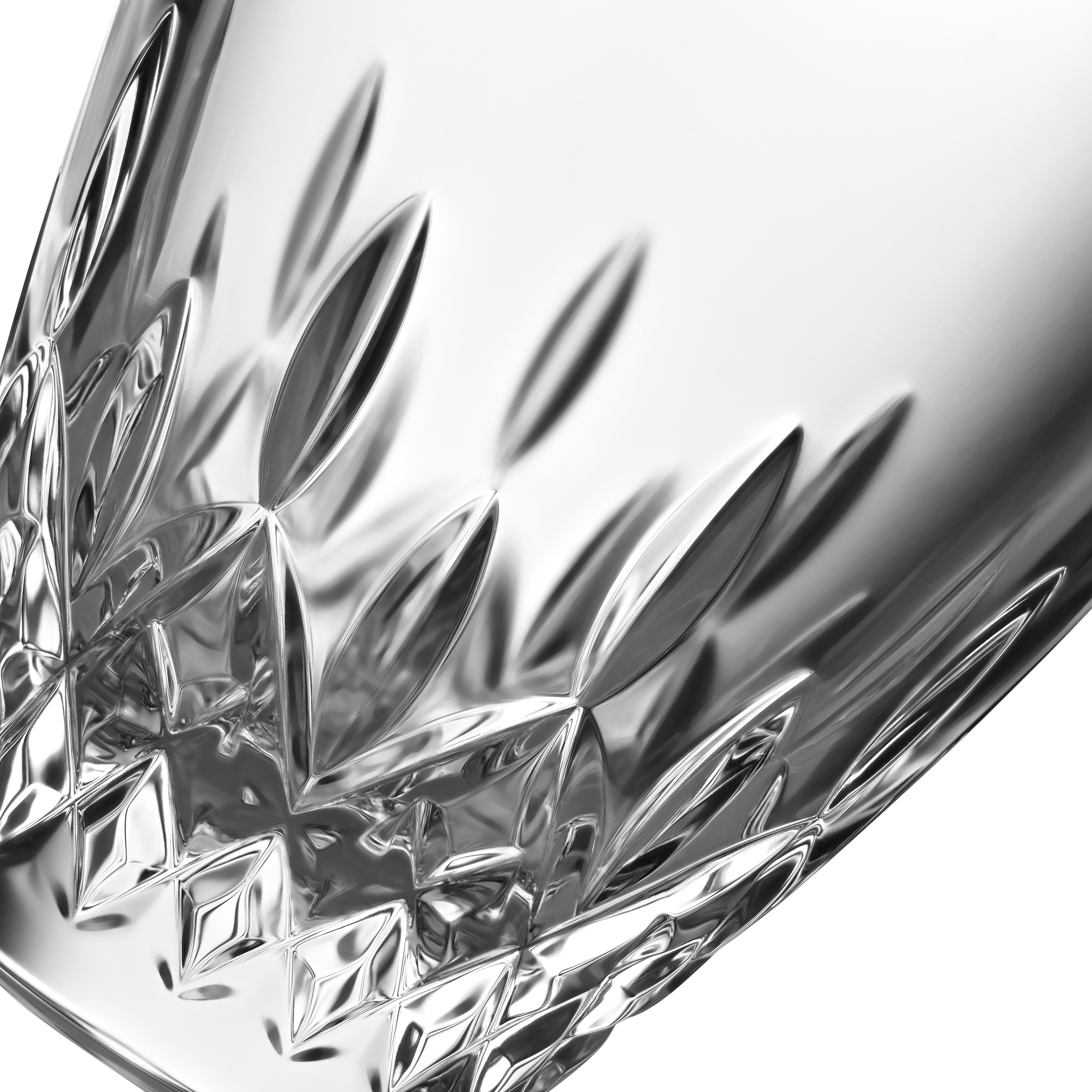 Lismore Essence Vase 9"