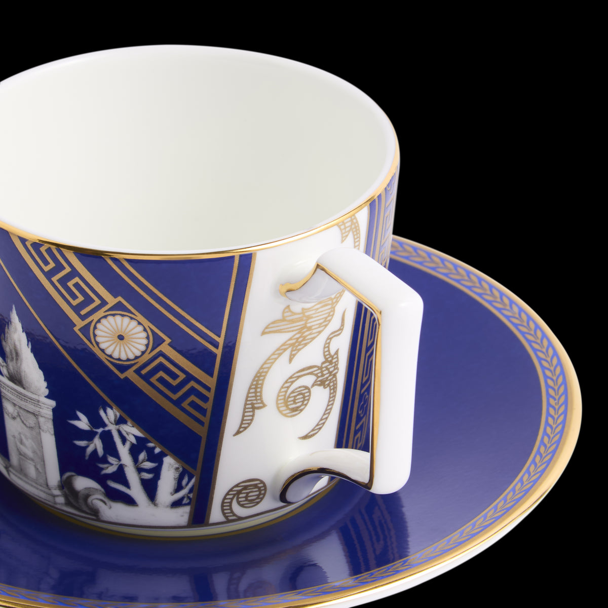 Reniassance Teacup Saucer in Gold, Set of 2