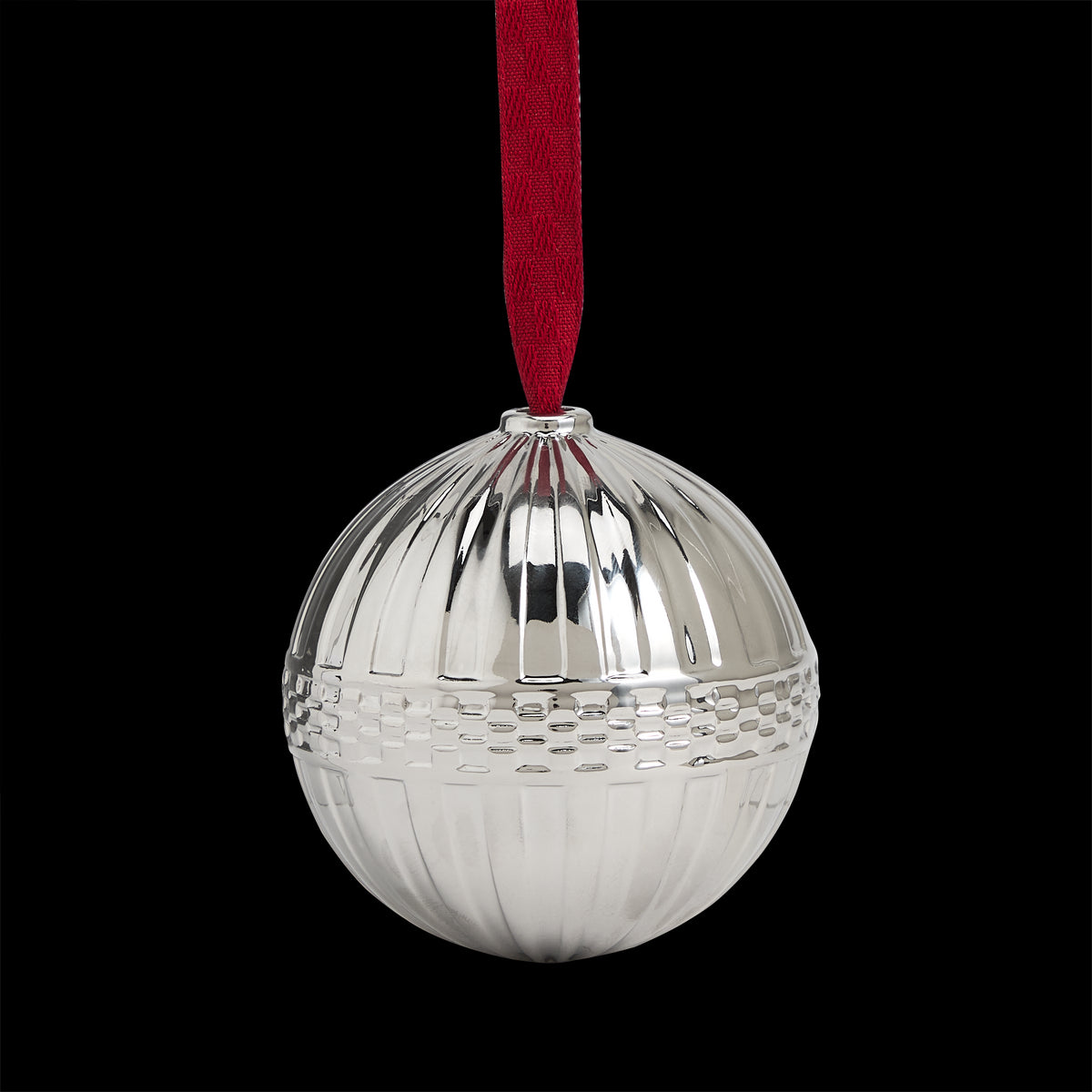 Festive Fluted Ornament Silver Coated
