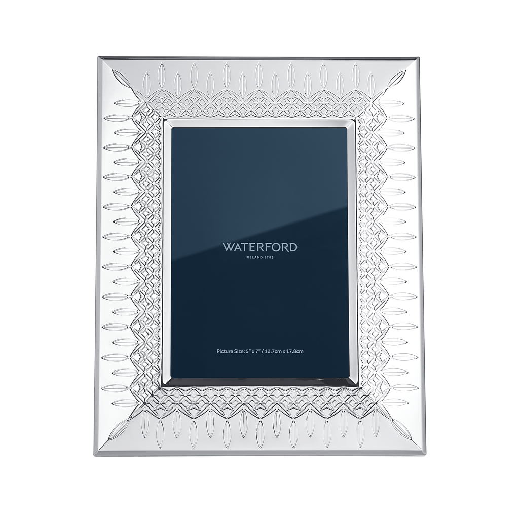 Lismore Photo Frame in Silver 5" x 7"