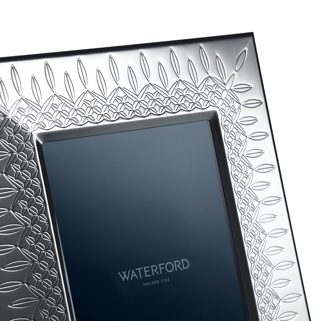 Lismore Photo Frame in Silver 5" x 7"