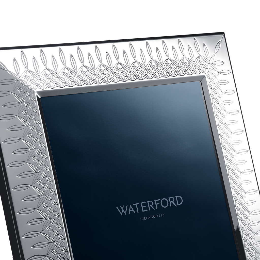 Lismore Photo Frame in Silver 8" x 10"