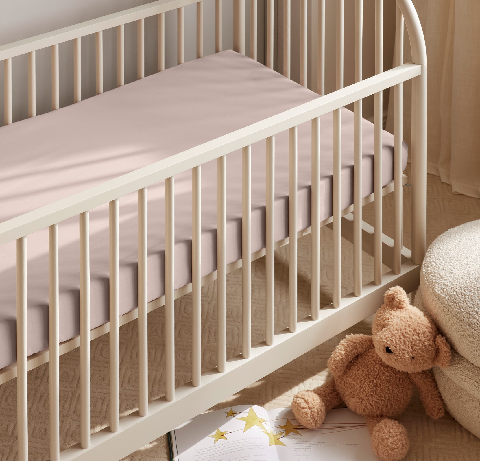 Signature Hemmed Fitted Crib Sheet in Dusty Rose