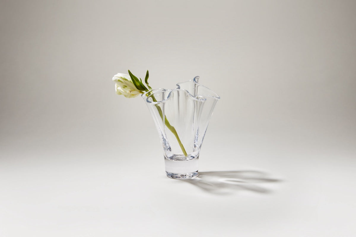 Anemone Vase in Small